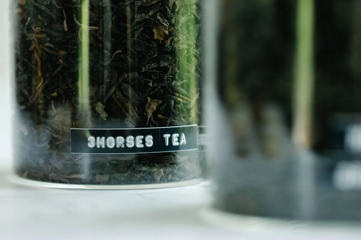 Tea Storage 101: A Beginner's Guide to Keeping Leaves Fresh for Months